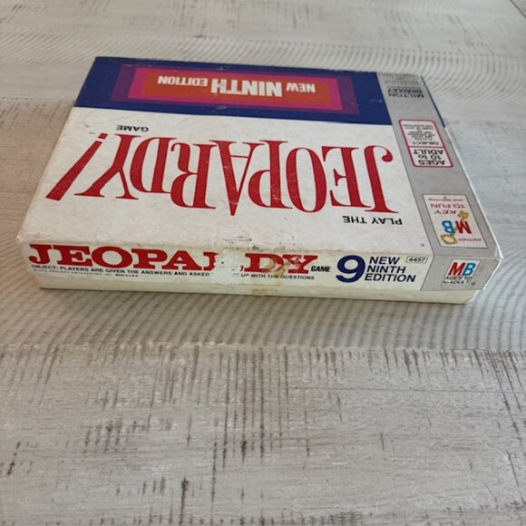 Vintage 1972 Milton Bradley Play the Jeopardy Game! Ninth Edition #4457 - Picture 9 of 11